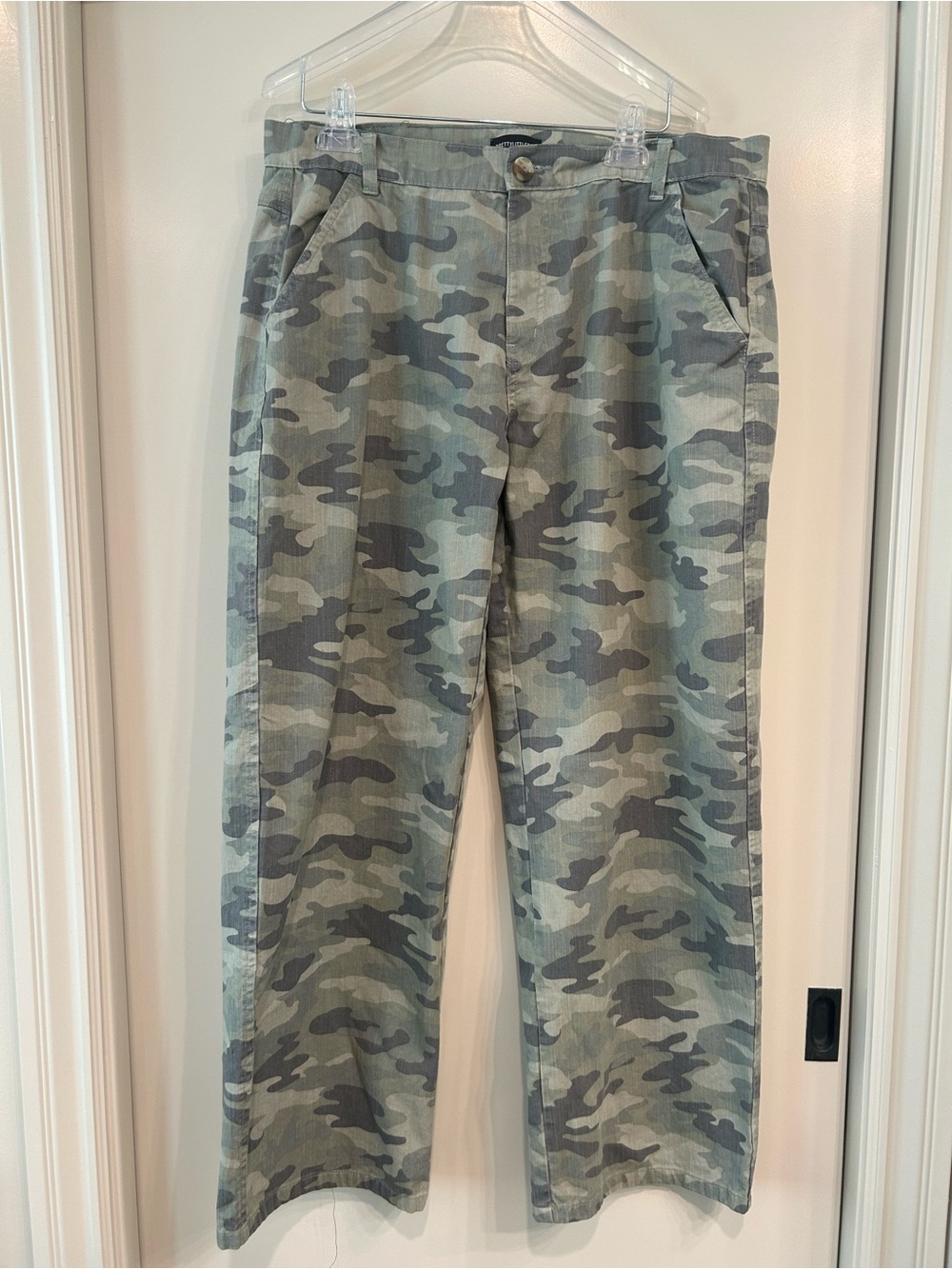 PrettyLittleThing Camo Cargo Pants — Size 16
